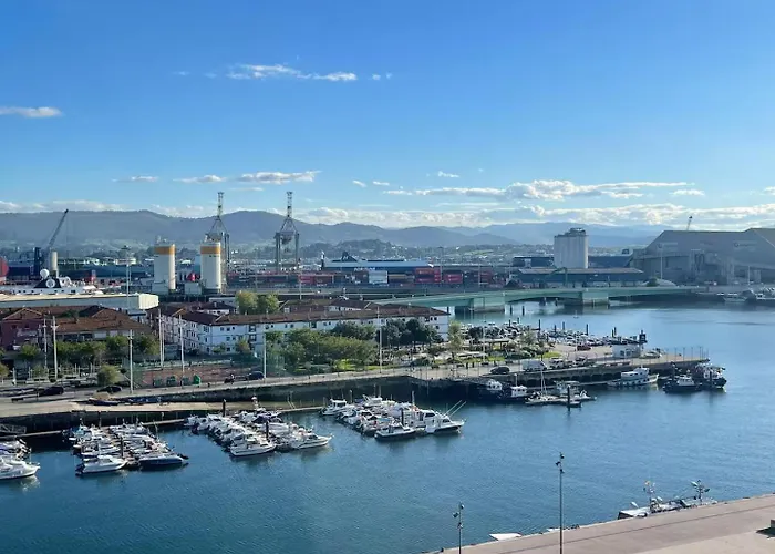 Apartment Atico En Barrio Pesquero *