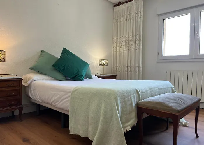 Atico En Barrio Pesquero Santander